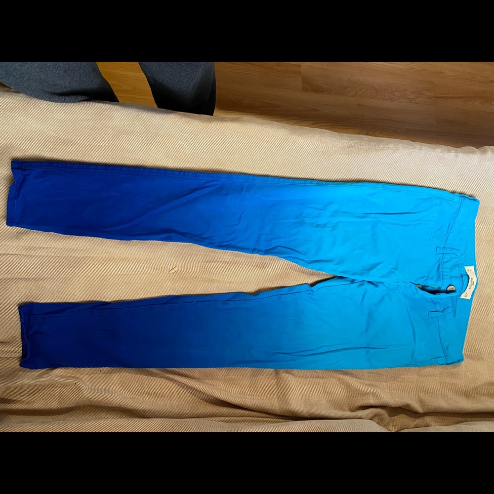 Blue ombré jeans